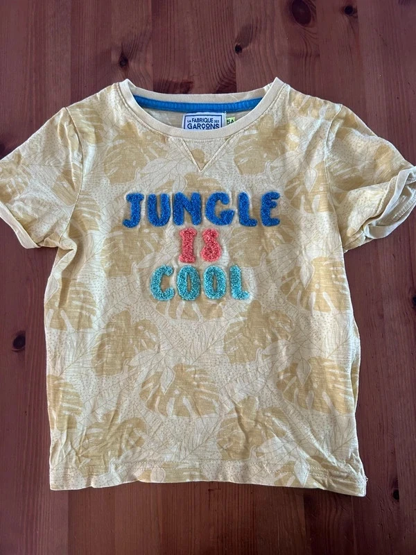 Tee shirt manches courtes